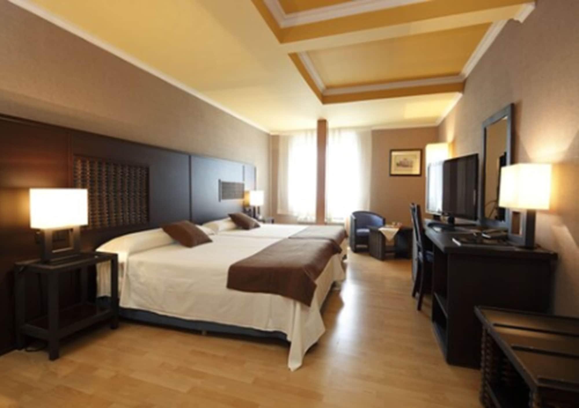 Hotel Spa Congreso Teo Luaran gambar