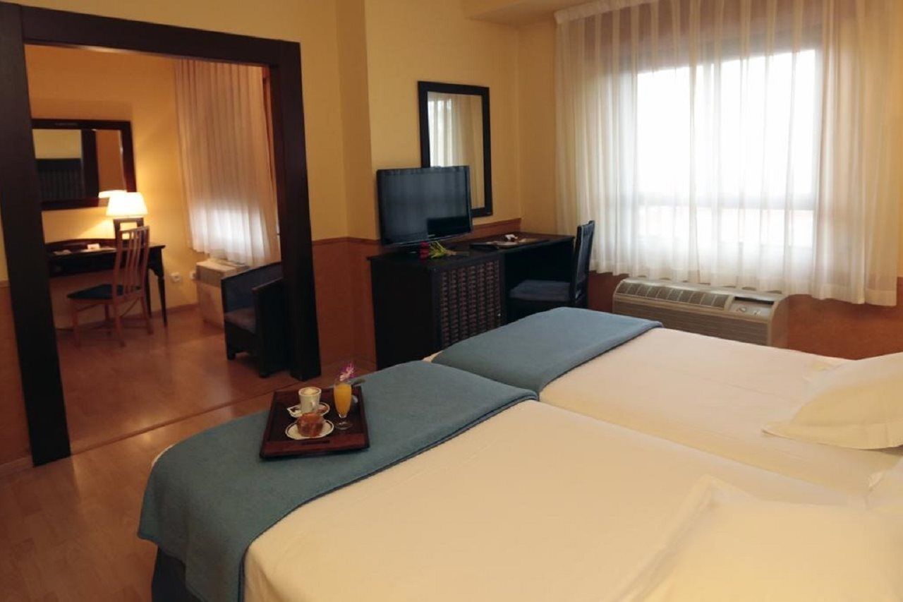 Hotel Spa Congreso Teo Luaran gambar